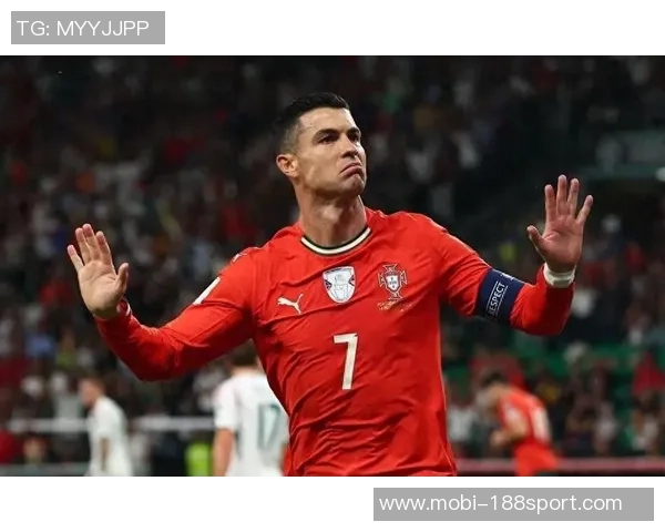 科尔强调防守C罗需团队协作与双人包夹单靠个人难以制止其进攻威胁