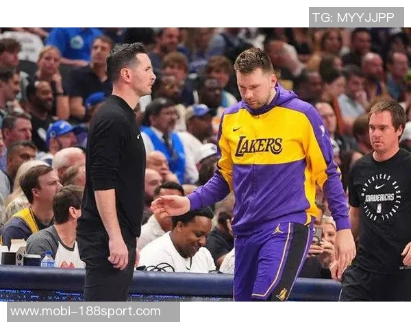 雷迪克称赞东契奇状态回暖得益于艾顿出色掩护与攻防表现